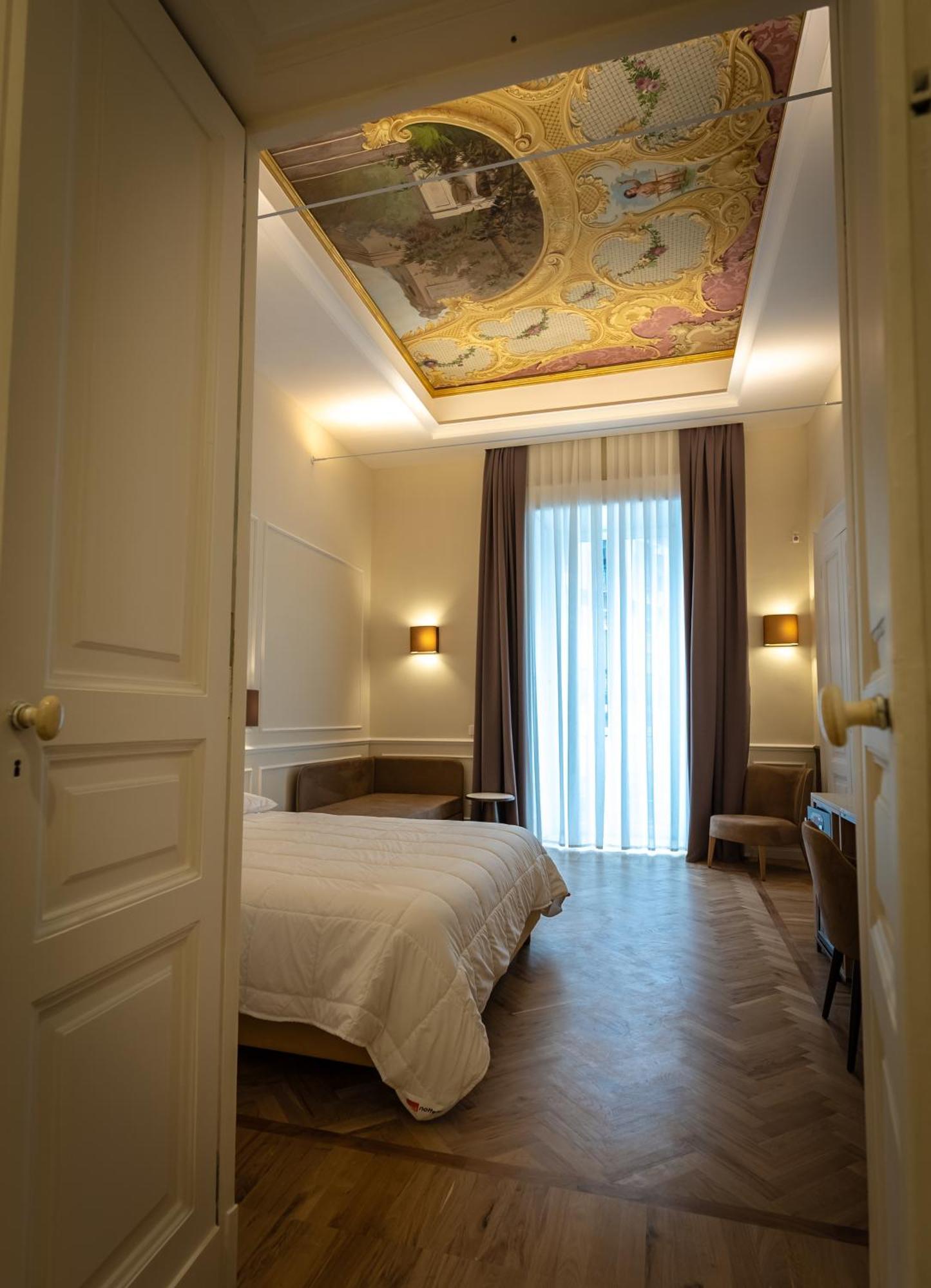 Hotel Antica Dimora Pessina Neapel Exterior foto