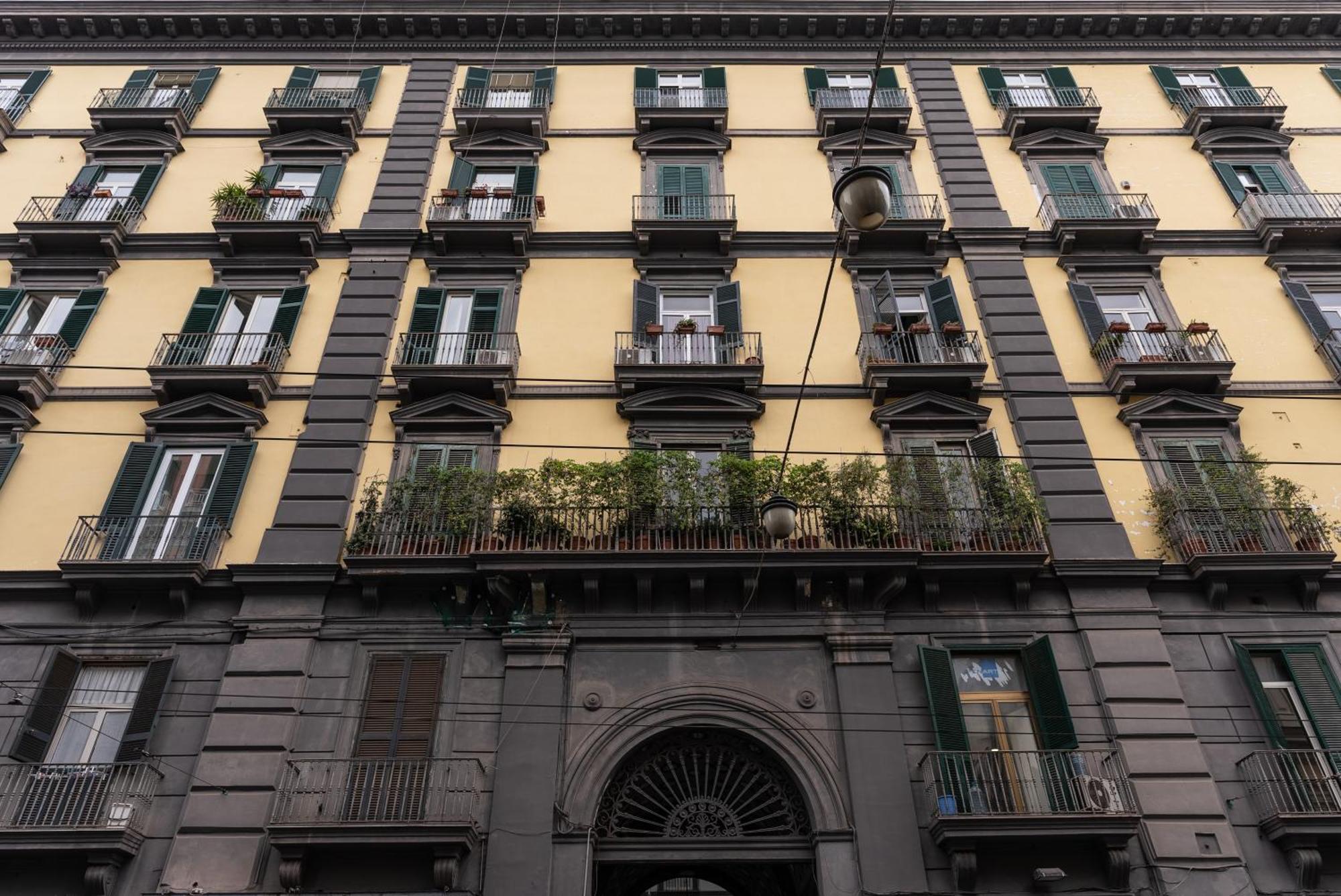 Hotel Antica Dimora Pessina Neapel Exterior foto